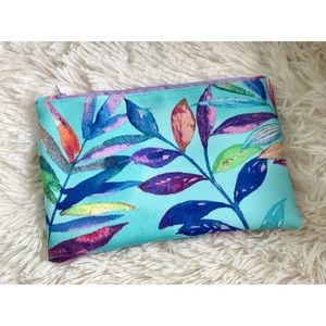 ✨Abstract Blue Makeup Bag